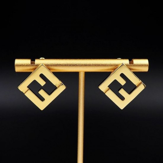 FENDI Impressive design 2024SS earrings