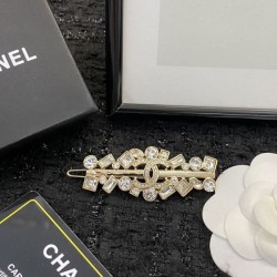 CHANEL Give a beautiful impression 2024SS hair ornament