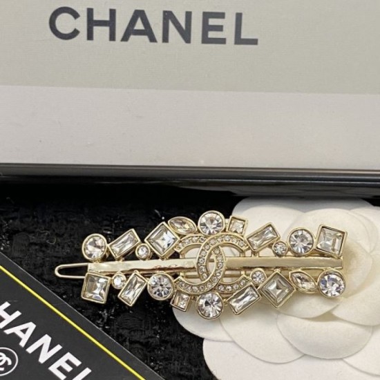 CHANEL Give a beautiful impression 2024SS hair ornament