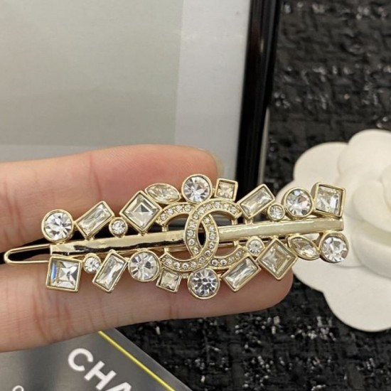 CHANEL Give a beautiful impression 2024SS hair ornament