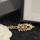 CHANEL Must-have item for fashion people 2024SS hair ornament