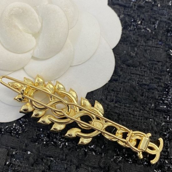 CHANEL Must-have item for fashion people 2024SS hair ornament