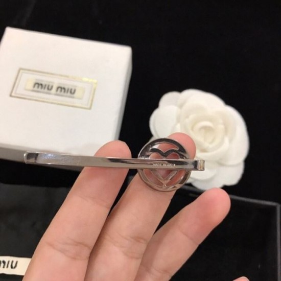 MIU MIU Miu Miu Super Rare Popular Sale 2024SS Hair Ornament