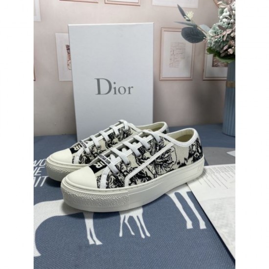 DIOR 2024FW Women's Casual Shoes This season has a fashionable feel