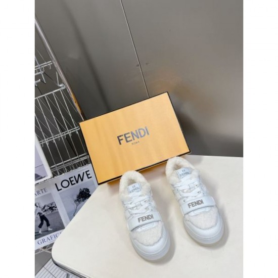 FENDI 2024FW Women's casual shoes Make you look mature