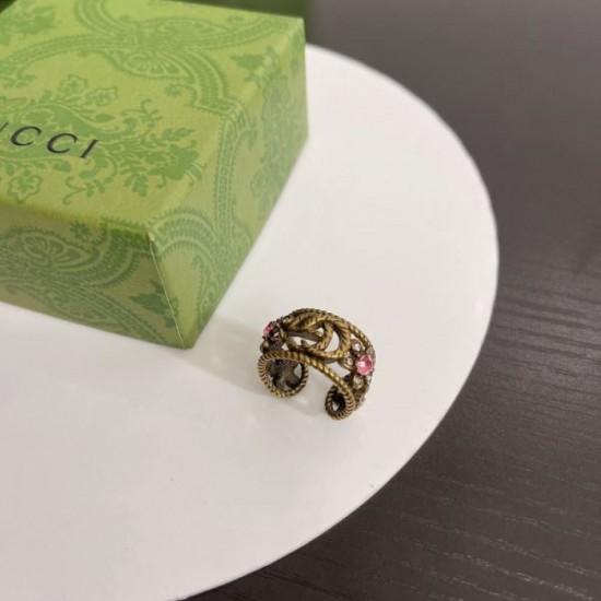 GUCCI Gucci Model 2024SS ring that is very popular in Japan