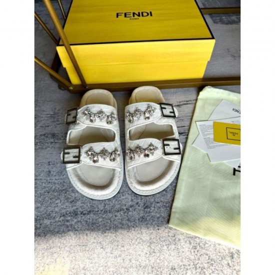 2024SS FENDI Women's Slippers for Elegant Casual Coordination