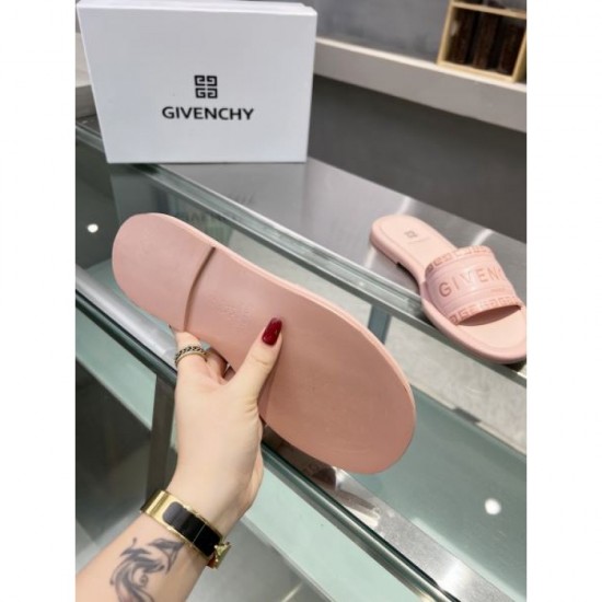 2024SS Brand that has not arrived in Japan GIVENCHY Women's slippers