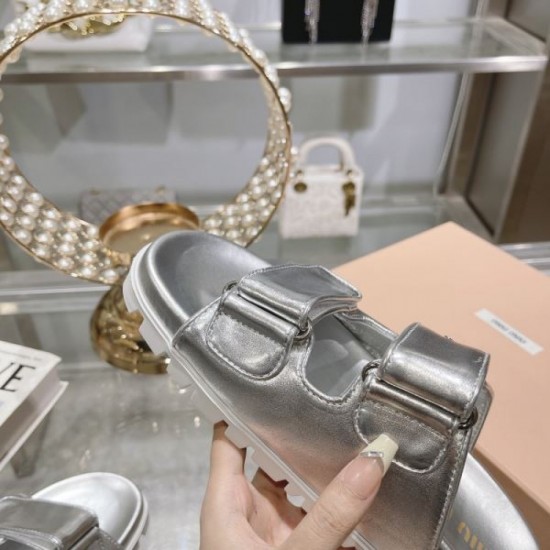 2024SS Latest and Fashionable MIU MIU Women's Slippers