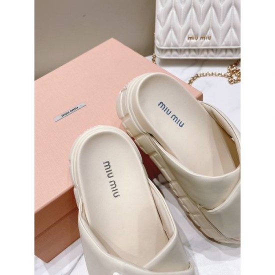 2024SS Favorite Elegant MIU MIU Women's Slippers