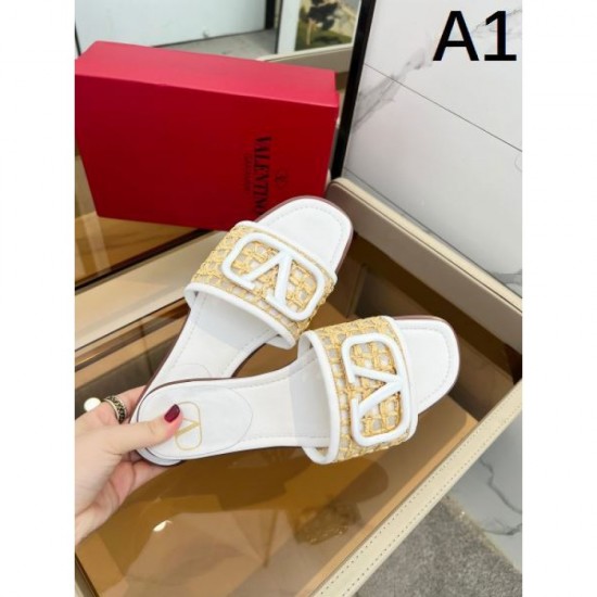 2024SS Keep an eye on VALENTINO Women's slippers