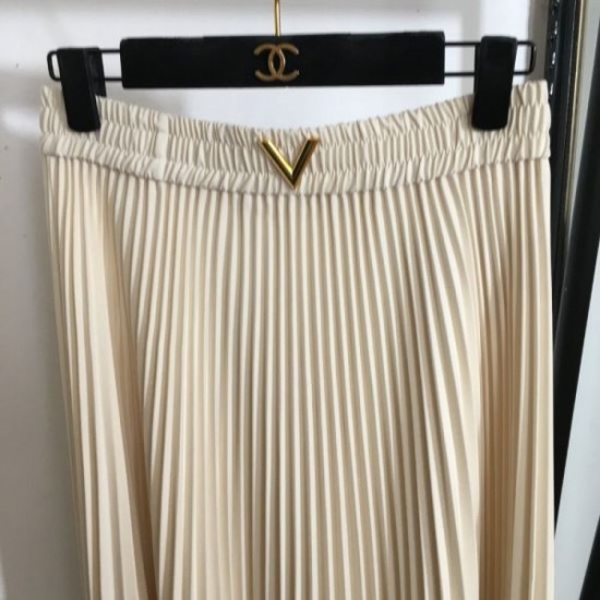 VALENTINO Pleated Skirt 2024FW Coming soon to Japan