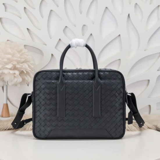 2024SS Popular this season BOTTEGA VENETA Bottega Veneta briefcase