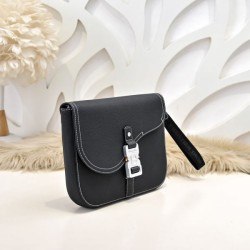 2024FW Clutch bag DIOR Dior winter color not available in Japan