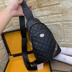 2024SS GUCCI chest bag for advanced fashionistas