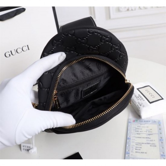 2024FW Chest Bag GUCCI Gucci New item that has attracted attention in many magazines