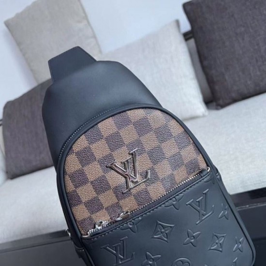 2024SS is sold out this time! LOUIS VUITTON Louis Vuitton chest bag