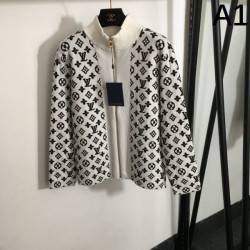 LOUIS VUITTON Knit Cardigan 2024FW A popular item every year