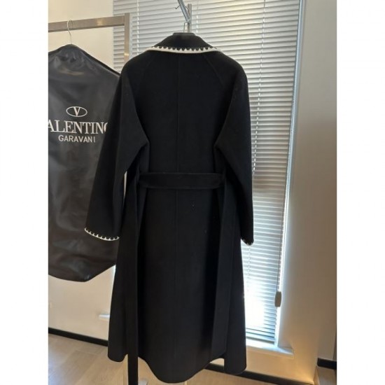 VALENTINO Coat 2024FW Ignite its popularity