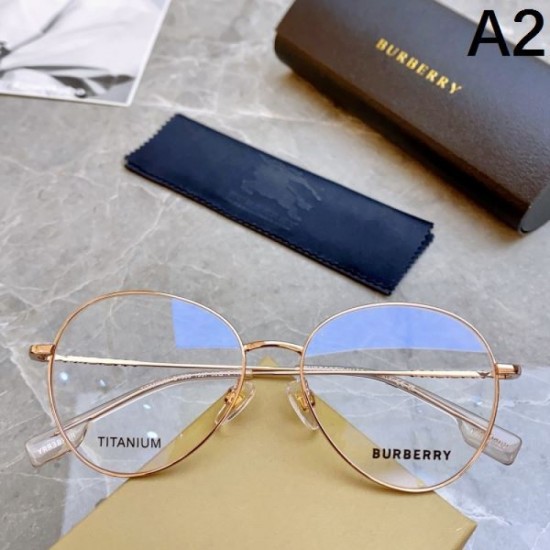 BURBERRY 2024SS transparent sunglasses for a casual look