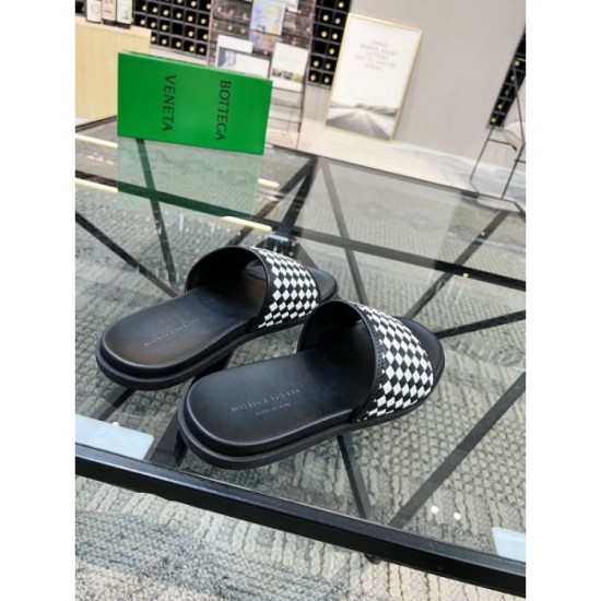 BOTTEGA VENETA Bottega Veneta is gaining attention now 2024SS Men's slippers