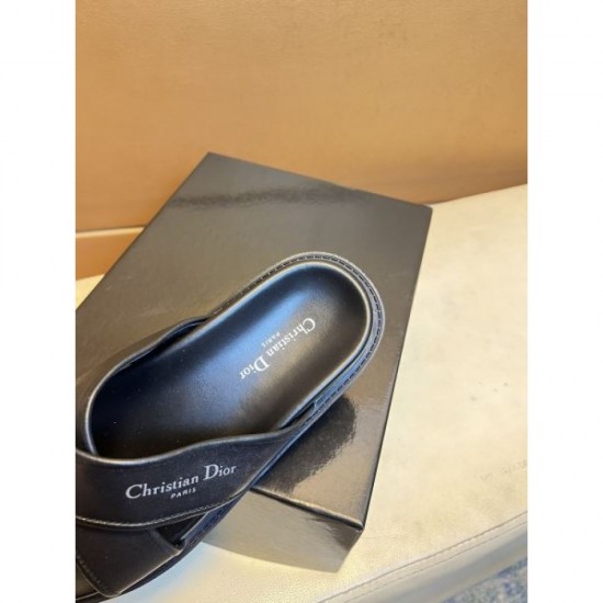 DIOR New Summer 2024SS Men's Slippers that can create a new look