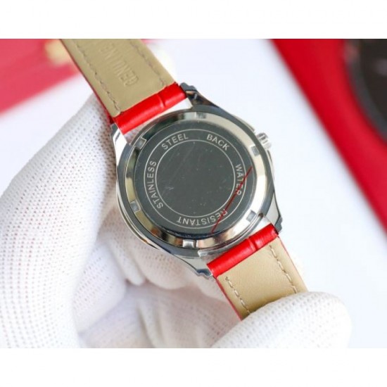 2024SS Enjoy fashion with ease CHANEL Clock Watch