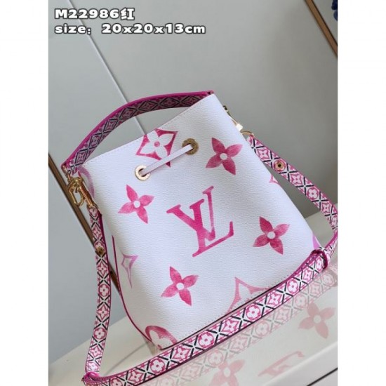 LOUIS VUITTON 2024FW Refined Design Tote Bag