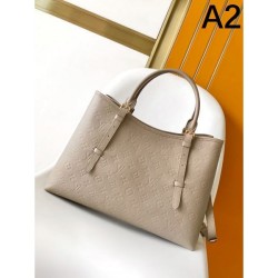 LOUIS VUITTON Louis Vuitton 2024FW Eye-catching tote bag