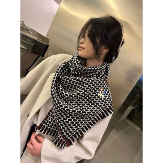 2024FW Scarf LOUIS VUITTON Louis Vuitton is sure to be a hit this year too