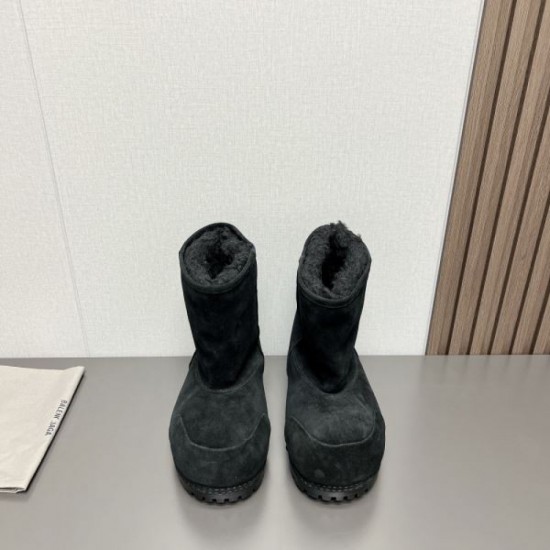 BALENCIAGA 2024FW Women's Boots No. 1 in total cumulative sales